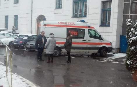 Luata cu salvarea dupa ce a aflat ca va avea salariul 5.000 de lei