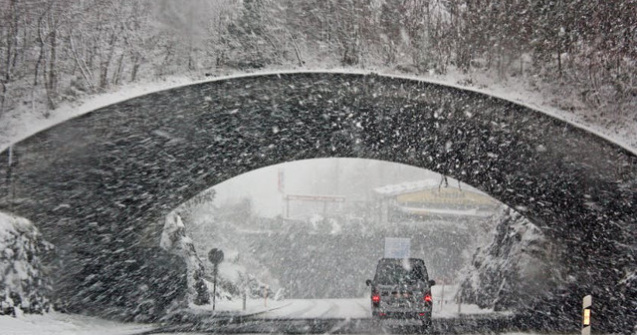 Trafic rutier, feroviar, naval si aerian, in conditii de iarna