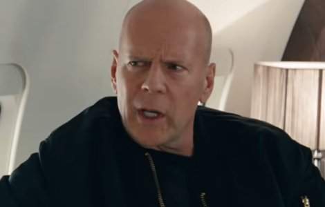  Top  10 bancuri cu si despre celebritati