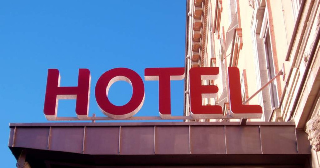 Ce s-a intamplat in camera 2.806 a hotelului Sofitel din New York?