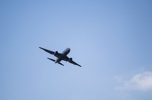 Pasageri ai unui avion venit din Franta au intrat neverificati in Bulgaria in urma unei neglijente a politistilor