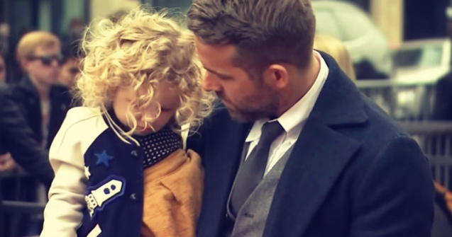  Top  10 momente in care vedetele au realizat ca "meseria de parinte" e grea