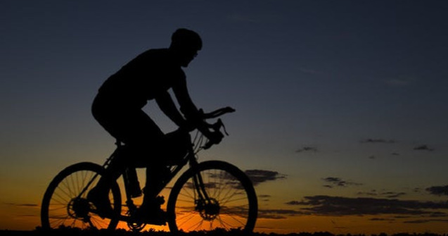 Un biciclist a declansat un incendiu de vegetatie in Alpi din cauza franelor supraincinse