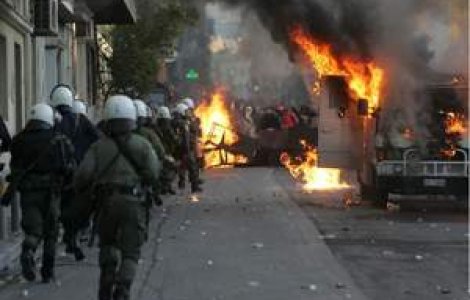 Un licean a fost usor ranit de un glont langa Atena