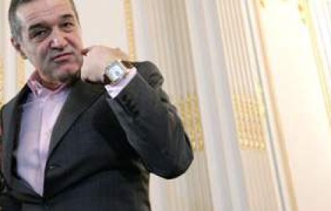 Becali, Piturca si Teia Sponte, trimisi in judecata de DNA