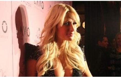 Transformare spectaculoasa: Paris Hilton, de la Barbie la Rock Star