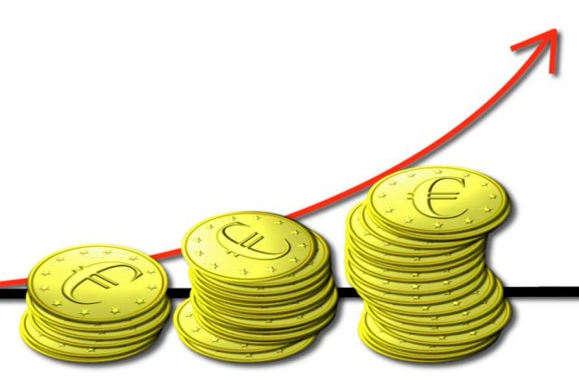 Euro atinge maximul din acest an