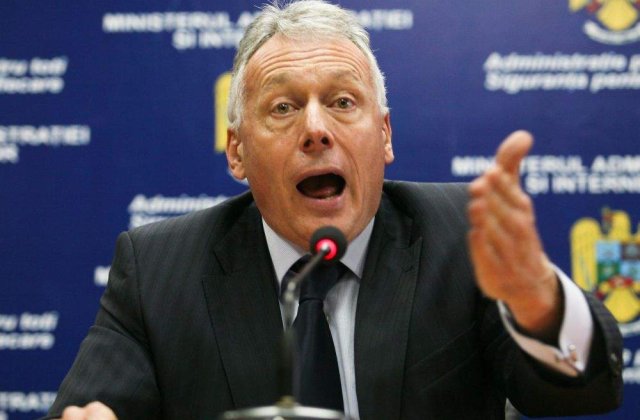 Rudele ministrului Borbely, perchezitionate de DNA