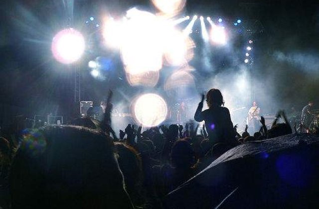 [VIDEO] Top HUOOOOO! : Cei mai huiduiti artisti