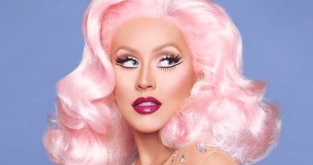 Dupa 20 ani, Christina Aguilera a pozat pentru prima data fara machiaj