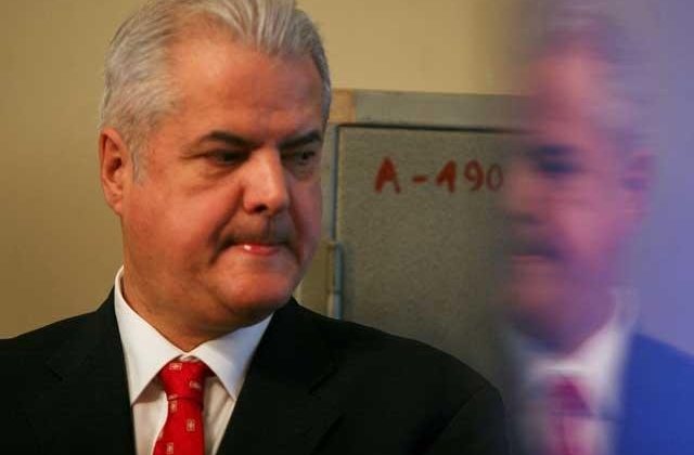 Adrian Nastase vrea sa investeasca in fotbal