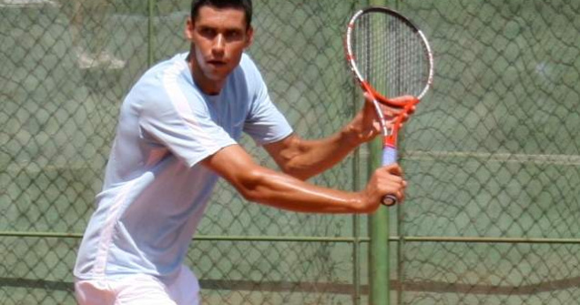 Victor Hanescu l-a invins pe numarul 7 mondial, Gael Monfils