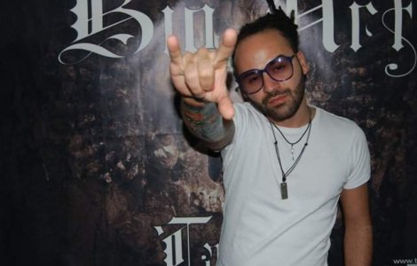  Video  Matteo renunta la dreaduri in noul clip