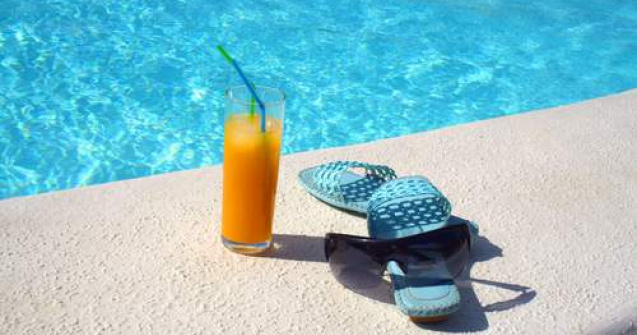 Vreti sa va racoriti? Strandurile sunt deschise si noaptea