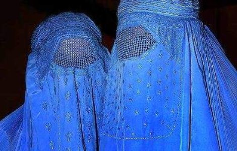  Top  Dupa Franta, Belgia interzice burqa. Cine urmeaza?