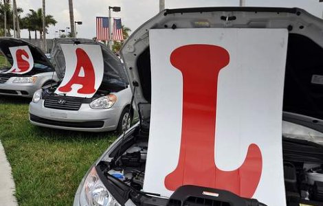 Frana la inmatricularile de autoturisme noi