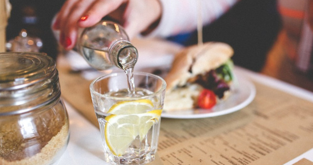  Top  7 semnale pe care organismul le transmite atunci cand are nevoie urgenta de apa