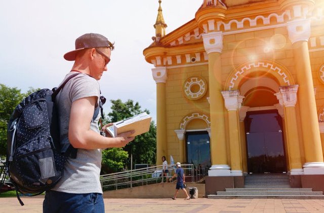 MAE pune la dispozitia cetatenilor romani "Ghidul de calatorie pentru Sarbatorile Pascale 2018"