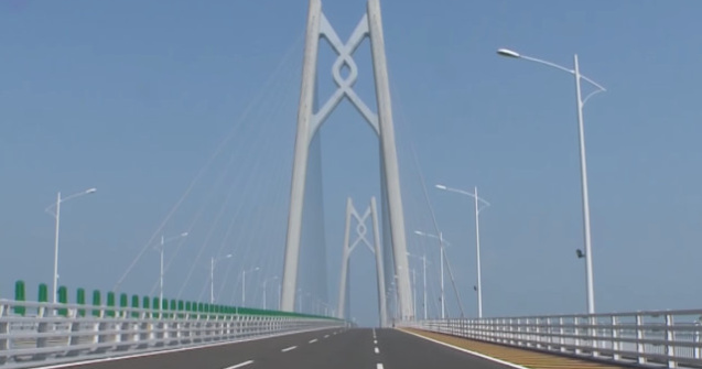 China va inaugura cel mai lung pod maritim din lume / VIDEO