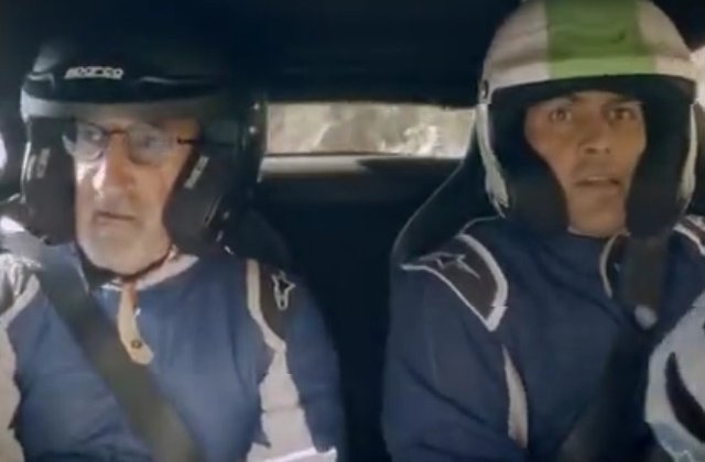 Prezentatorii Top Gear, Chris Harris si Eddie Jordan, au ramas blocati intr-o masina in flacari/ VIDEO