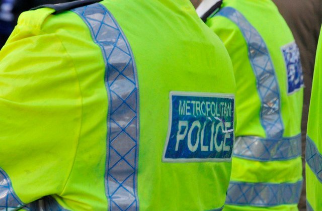 Adolescenta de 17 ani, moarta intr-un schimb de focuri, in Londra