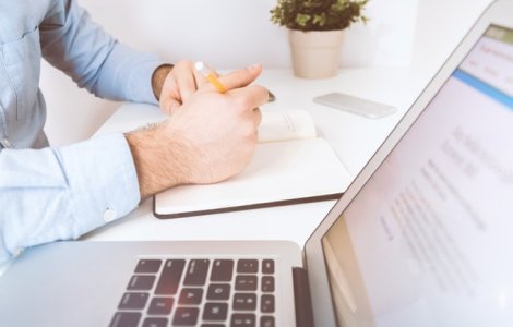 8 unghiuri din care trebuie sa privesti o afacere de succes