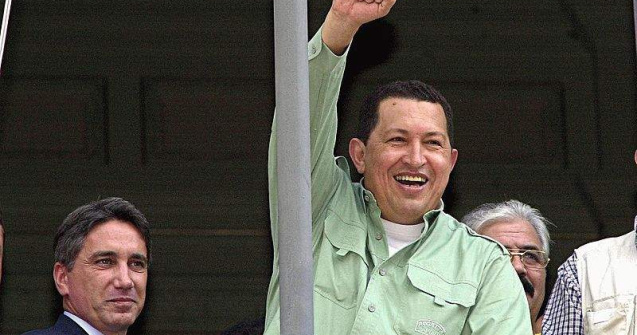 Hugo Chavez isi trateaza cancerul in Cuba