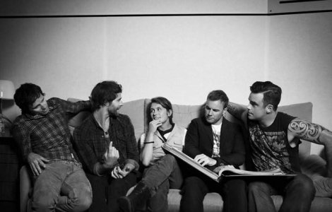  Video  Take That isi amintesc de tinerete in `When We Were Young`