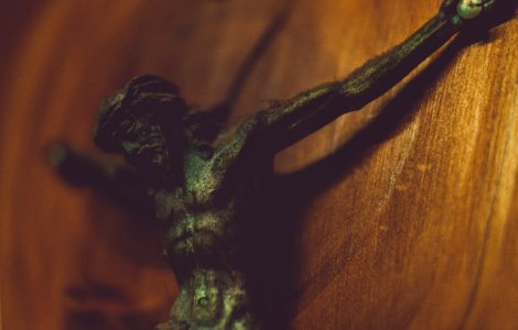  Top  10 interdictii pe care sa NU le incalci in Joia Mare si in Vinerea Patimilor