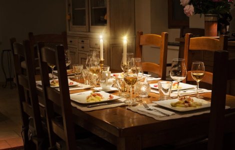  Top  7 greseli pe care sa NU le mai faci atunci cand pregatesti masa de Paste