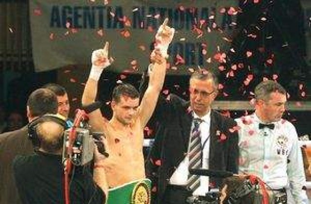  Jo Jo Dan a cucerit titlul WBC Intercontinental