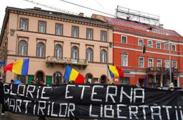 Peste 100 de clujenii au comemorat victimele Revolutiei din 1989