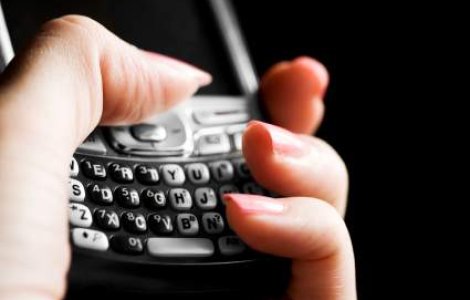 Cine nu-si plateste telefonul in Romania