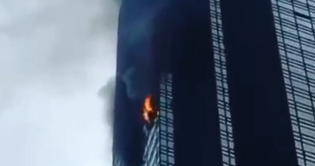 Un mort si patru pompieri raniti, in urma unui incendiu la Trump Tower din New York / VIDEO