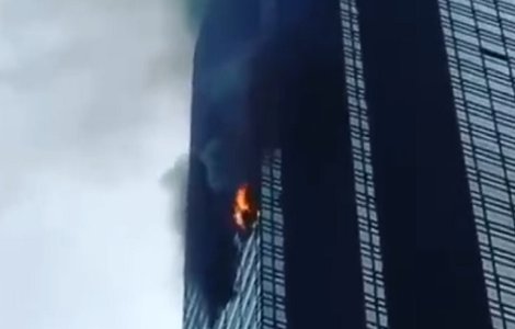 Un mort si patru pompieri raniti, in urma unui incendiu la Trump Tower din New York / VIDEO
