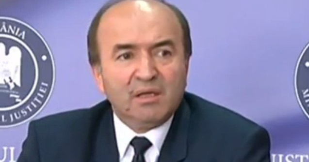 Tudorel Toader, despre transferul a 450 de detinuti din Penitenciarul Iasi: Face parte dintr-un plan de redistribuire