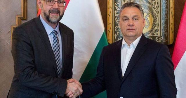 Kelemen Hunor l-a felicitat pe Viktor Orban pentru victoria in alegerile din Ungaria