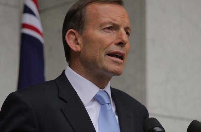 Australia: Minimum doua luni de inchisoare pentru DJ-ul care i-a dat un cap in gura fostului premier