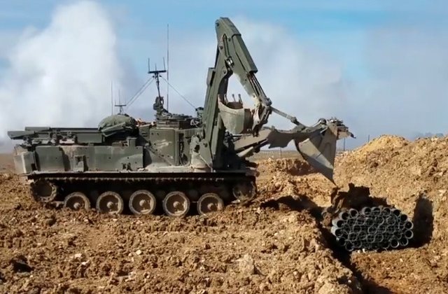 Armata americana a desfasurat primul exercitiu militar in care soldatii au fost inlocuiti de roboti/ VIDEO