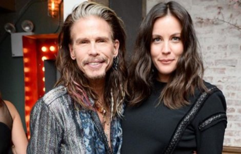  Top  Vedete cu parinti celebri - stiai despre legaturile dintre ei?