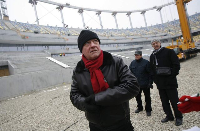 Mircea Sandu, amenintat: "De cancer ai scapat, de mine nu scapi!"