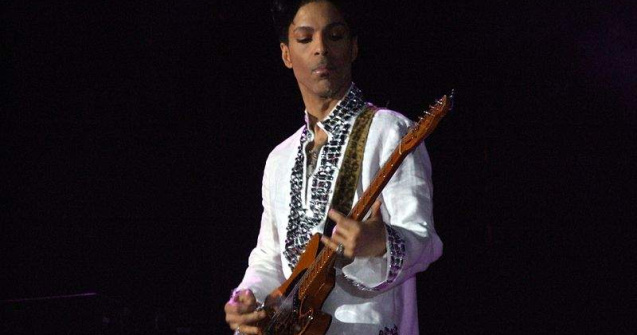  Video  Prince va canta la Sziget