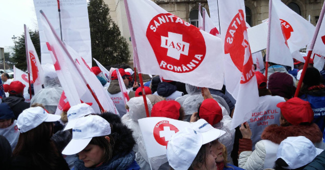 Sindicalistii din Iasi au anuntat ca vor picheta Prefectura timp de o saptamana