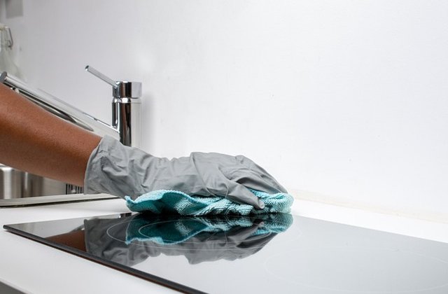 7 produse de uz casnic pe care sa nu le combini niciodata atunci cand faci curatenie