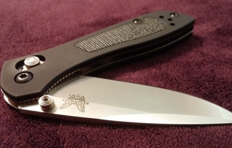 Elev din Dambovita, injunghiat de un coleg, chiar in scoala