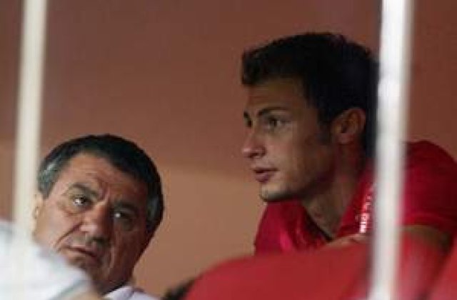 Impresarii romani planuiesc sa il saboteze pe Mircea Sandu