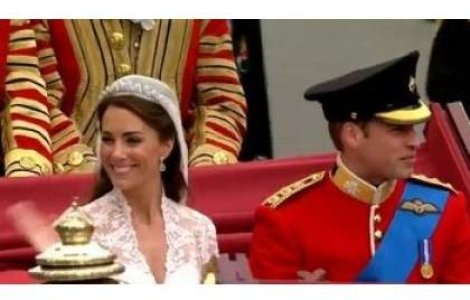 Rochia de mireasa purtata de Kate, expusa la Palatul Buckingham