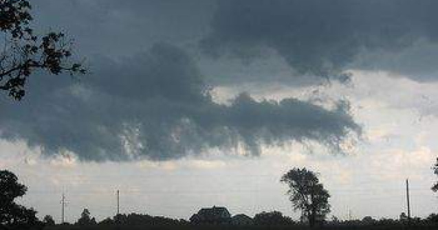 Atentionare meteo: Ploi torentiale si vijelii in toata tara