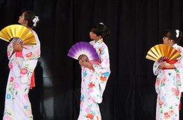 O romanca, singura gheisa de alta nationalitate din Japonia