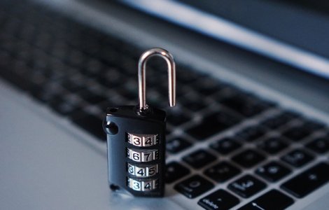 Rusia, acuzata de sprijinirea unui atac cibernetic masiv